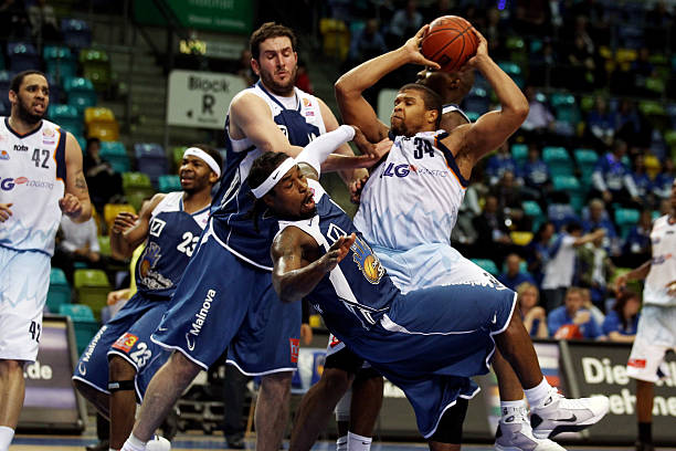 内制造了 内制造了