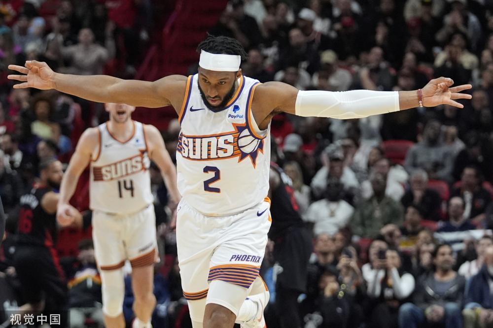 悬念十足 悬念十足