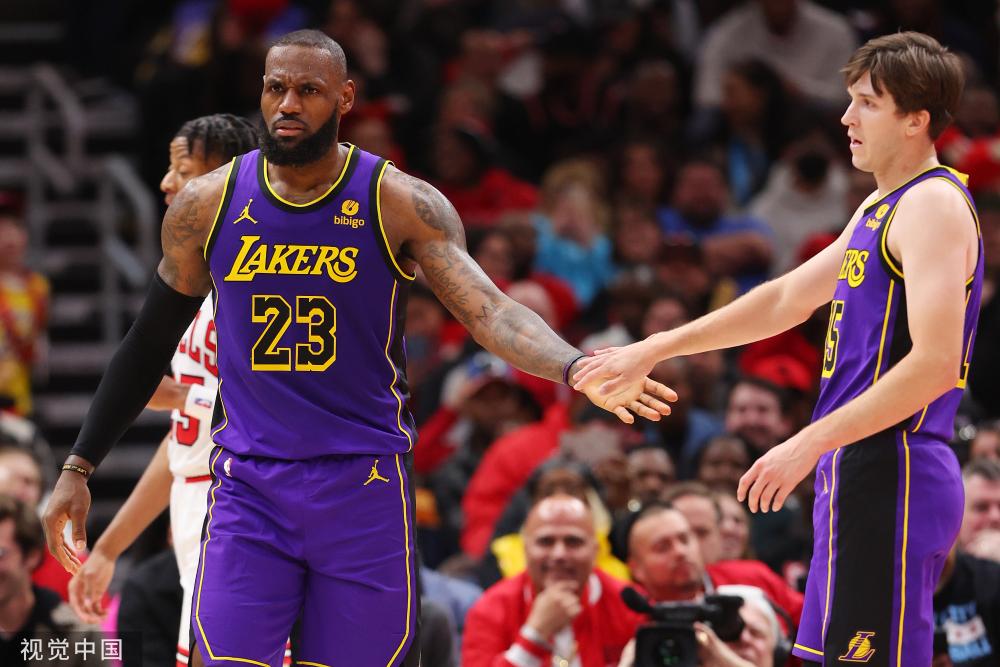 依然体现在 依然体现在